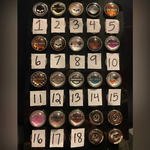 HD Snap Bling Bracelet - Picture 4 of 4